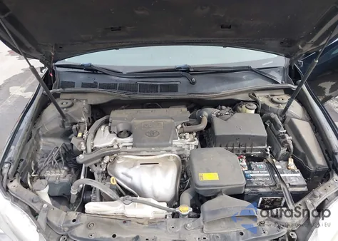 2015 Toyota Camry Se z USA, uszkodzony, nr VIN 4T1BF1FK8FU076665